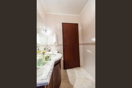 Casa de condomínio à venda com 503m², 4 quartos e 3 vagasBanheiro Social