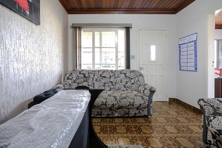 Casa para alugar com 130m², 3 quartos e 2 vagas Casa para alugar com 130m², 3 quartos e 2 vagasSala