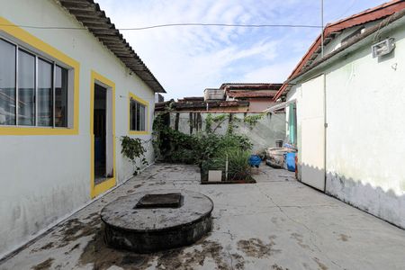 Casa para alugar com 130m², 3 quartos e 2 vagas Casa para alugar com 130m², 3 quartos e 2 vagasQuintal