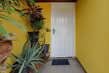 Casa para alugar com 130m², 3 quartos e 2 vagas Casa para alugar com 130m², 3 quartos e 2 vagasEntrada