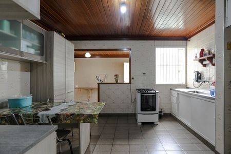 Casa para alugar com 130m², 3 quartos e 2 vagas Casa para alugar com 130m², 3 quartos e 2 vagasCozinha