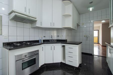 Apartamento à venda com 102m², 3 quartos e 4 vagasCozinha