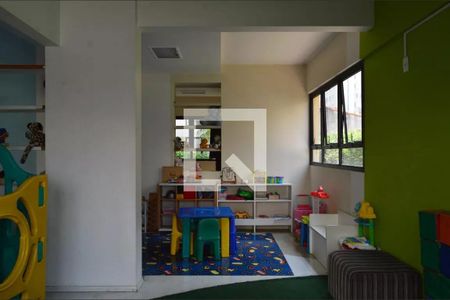 Apartamento à venda com 102m², 3 quartos e 4 vagasÁrea comum - Brinquedoteca