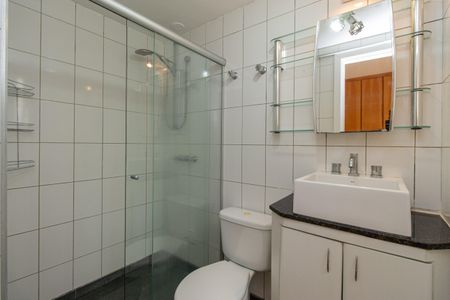 Apartamento à venda com 102m², 3 quartos e 4 vagasBanheiro da Suíte