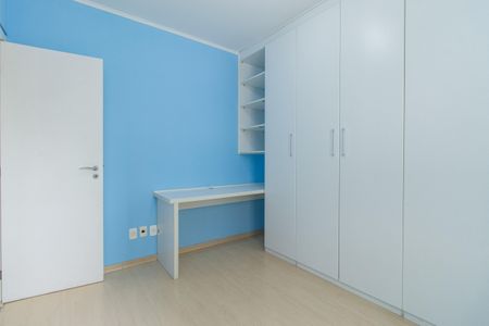 Apartamento à venda com 102m², 3 quartos e 4 vagasQuarto 2