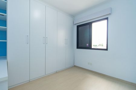Apartamento à venda com 102m², 3 quartos e 4 vagasQuarto 2