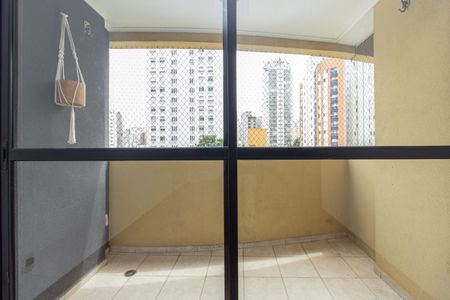 Apartamento à venda com 102m², 3 quartos e 4 vagasVaranda da Sala
