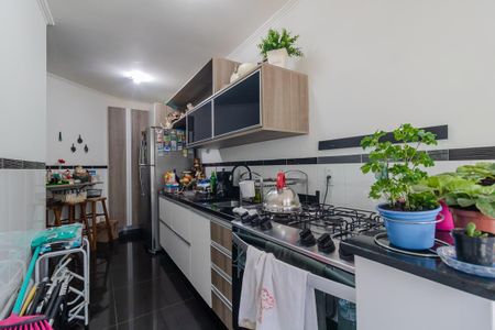 Casa à venda com 235m², 4 quartos e 4 vagas Casa à venda com 235m², 4 quartos e 4 vagasCozinha