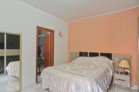 Casa à venda com 340m², 6 quartos e 4 vagasCasa 4 - quarto