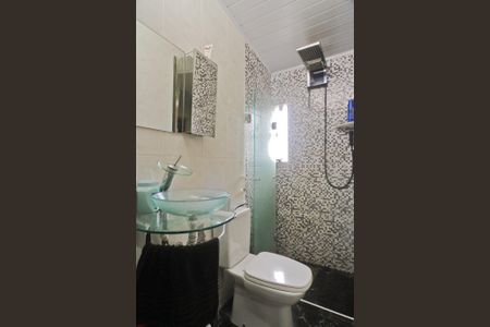 Casa à venda com 340m², 6 quartos e 4 vagasCasa 2 - banheiro