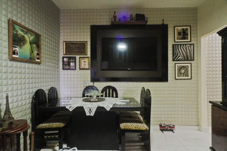 Casa à venda com 340m², 6 quartos e 4 vagasCasa 2 - sala