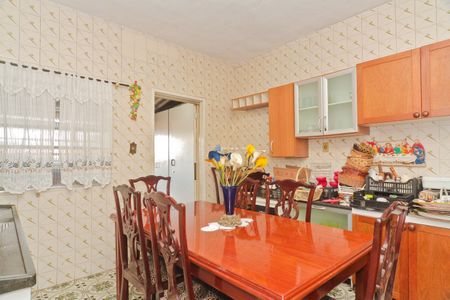 Casa à venda com 340m², 6 quartos e 4 vagasCozinha