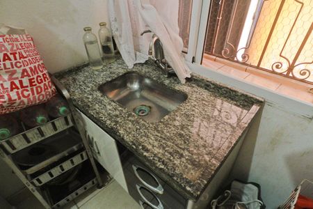 Casa à venda com 340m², 6 quartos e 4 vagasCasa 3 - cozinha