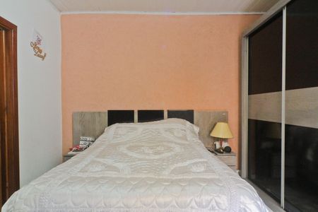 Casa à venda com 340m², 6 quartos e 4 vagasCasa 4 - quarto