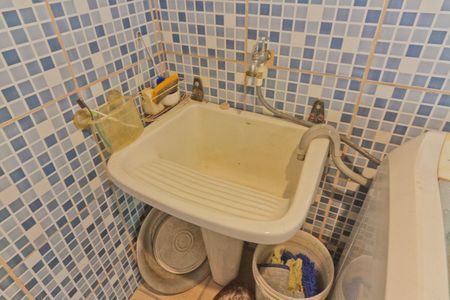 Casa à venda com 340m², 6 quartos e 4 vagasCasa 4 - área de serviço