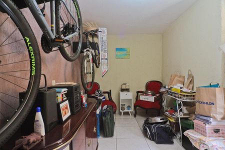 Casa à venda com 340m², 6 quartos e 4 vagasCasa 4 - escritório