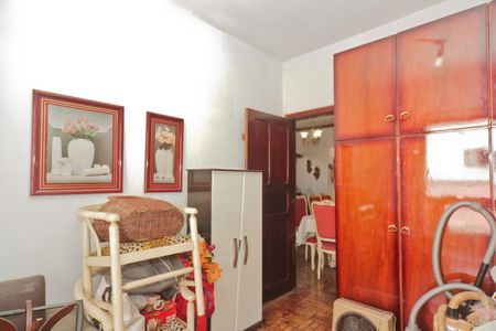 Casa à venda com 340m², 6 quartos e 4 vagasQuarto 2