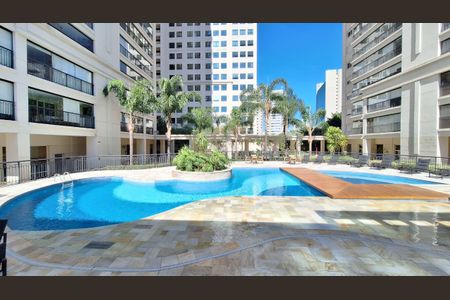 Apartamento à venda com 167m², 3 quartos e 2 vagasÁrea comum - Piscina