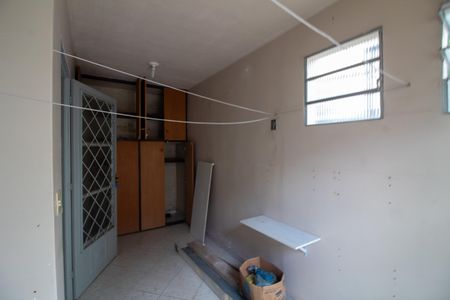 Casa à venda com 288m², 4 quartos e 2 vagasDespensa