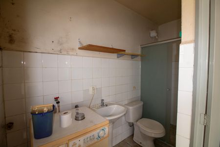 Casa à venda com 288m², 4 quartos e 2 vagasDespensa - Banheiro