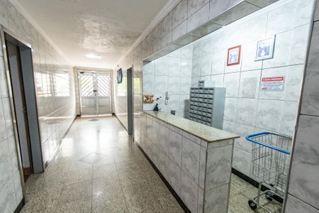 Apartamento para alugar com 41m², 1 quarto e sem vaga Apartamento para alugar com 41m², 1 quarto e sem vagaHall de entrada