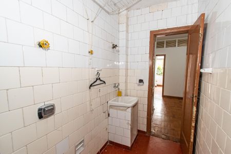Apartamento para alugar com 41m², 1 quarto e sem vaga Apartamento para alugar com 41m², 1 quarto e sem vagaBanheiro