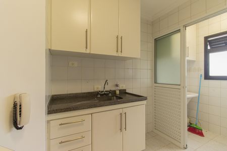 Apartamento à venda com 65m², 2 quartos e 2 vagasCozinha