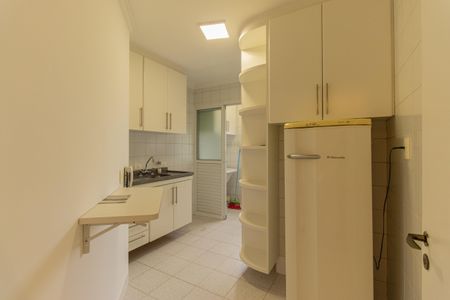 Apartamento à venda com 65m², 2 quartos e 2 vagasCozinha
