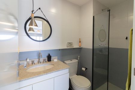 Apartamento à venda com 62m², 2 quartos e 1 vaga Apartamento à venda com 62m², 2 quartos e 1 vagaBanheiro da Suíte