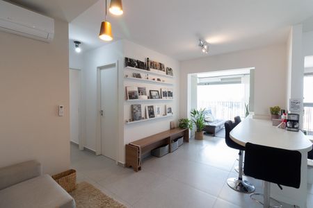 Apartamento à venda com 62m², 2 quartos e 1 vaga Apartamento à venda com 62m², 2 quartos e 1 vagaSala