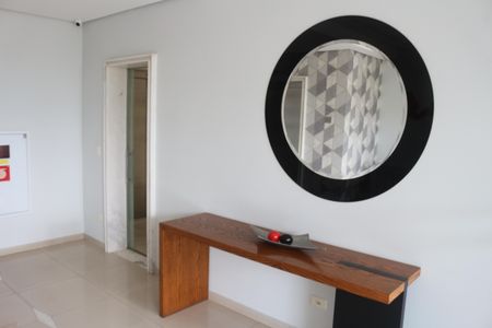 Apartamento à venda com 92m², 3 quartos e 2 vagasHall social