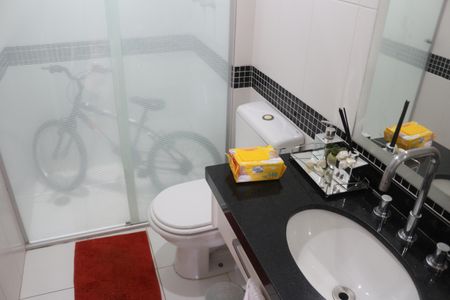 Apartamento à venda com 92m², 3 quartos e 2 vagasBanheiro Social