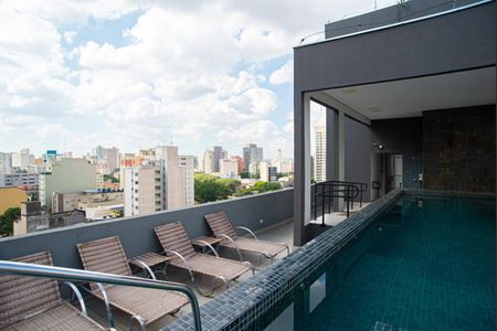 Apartamento à venda com 45m², 1 quarto e 1 vaga Apartamento à venda com 45m², 1 quarto e 1 vagaÁrea comum - Piscina
