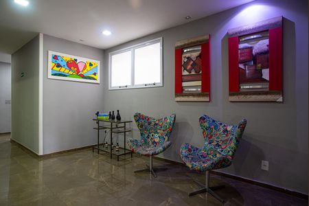 Apartamento à venda com 45m², 1 quarto e 1 vaga Apartamento à venda com 45m², 1 quarto e 1 vagaÁrea comum - Hall Social