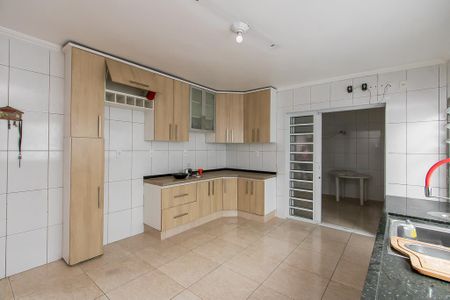 Casa à venda com 200m², 4 quartos e 2 vagasCozinha