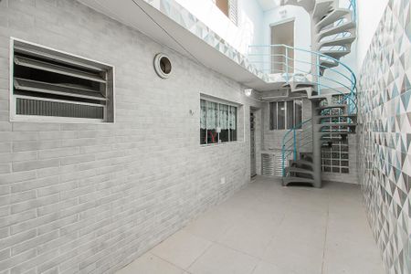 Casa à venda com 200m², 4 quartos e 2 vagasGaragem