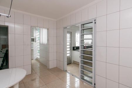 Casa à venda com 200m², 4 quartos e 2 vagasÁrea de Serviço