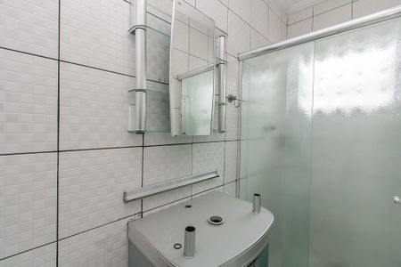 Casa à venda com 200m², 4 quartos e 2 vagasLavabo