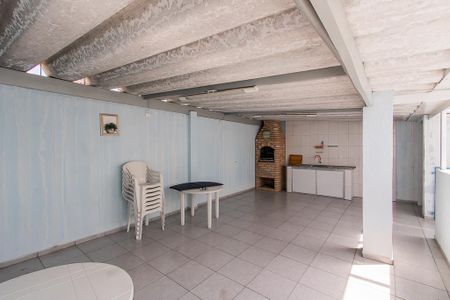 Casa à venda com 200m², 4 quartos e 2 vagasChurrasqueira