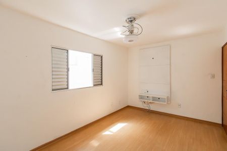 Casa à venda com 200m², 4 quartos e 2 vagasQuarto 3