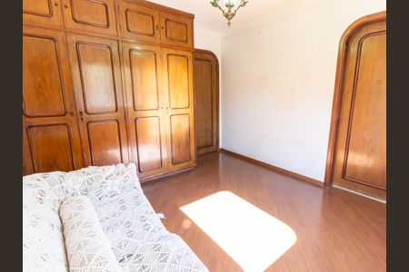 Apartamento à venda com 165m², 3 quartos e 2 vagasSuíte 2