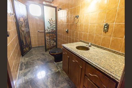 Apartamento à venda com 165m², 3 quartos e 2 vagasBanheiro