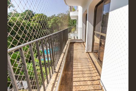 Apartamento à venda com 165m², 3 quartos e 2 vagasVaranda