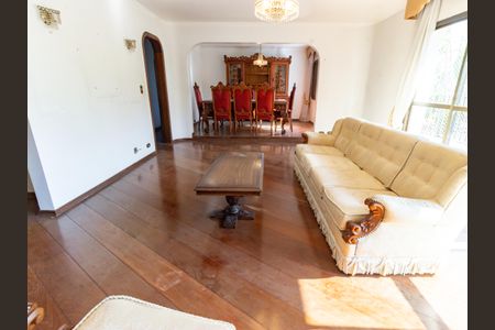 Apartamento à venda com 165m², 3 quartos e 2 vagasSala