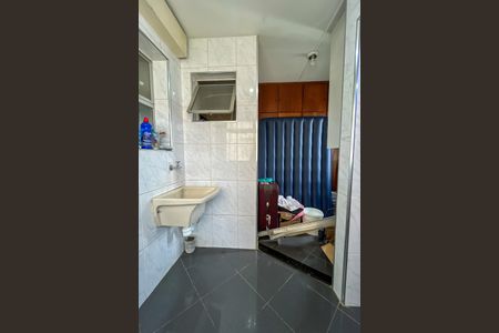 Apartamento à venda com 80m², 2 quartos e 1 vaga Apartamento à venda com 80m², 2 quartos e 1 vagaÁrea de Serviço