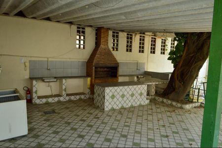 Apartamento à venda com 75m², 2 quartos e 1 vaga Apartamento à venda com 75m², 2 quartos e 1 vagaÁrea comum - Churrasqueira