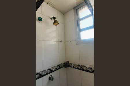 Apartamento à venda com 75m², 2 quartos e 1 vaga Apartamento à venda com 75m², 2 quartos e 1 vagaBanheiro da Suíte