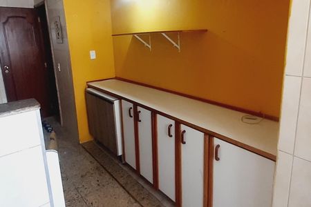 Apartamento à venda com 75m², 2 quartos e 1 vaga Apartamento à venda com 75m², 2 quartos e 1 vagaCozinha