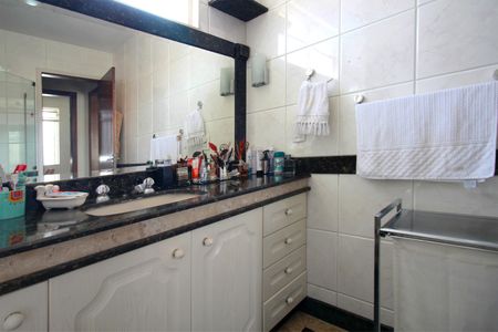 Apartamento à venda com 156m², 4 quartos e 1 vagaBanheiro
