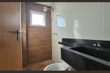 Apartamento à venda com 61m², 2 quartos e 1 vagaBanheiro da suíte